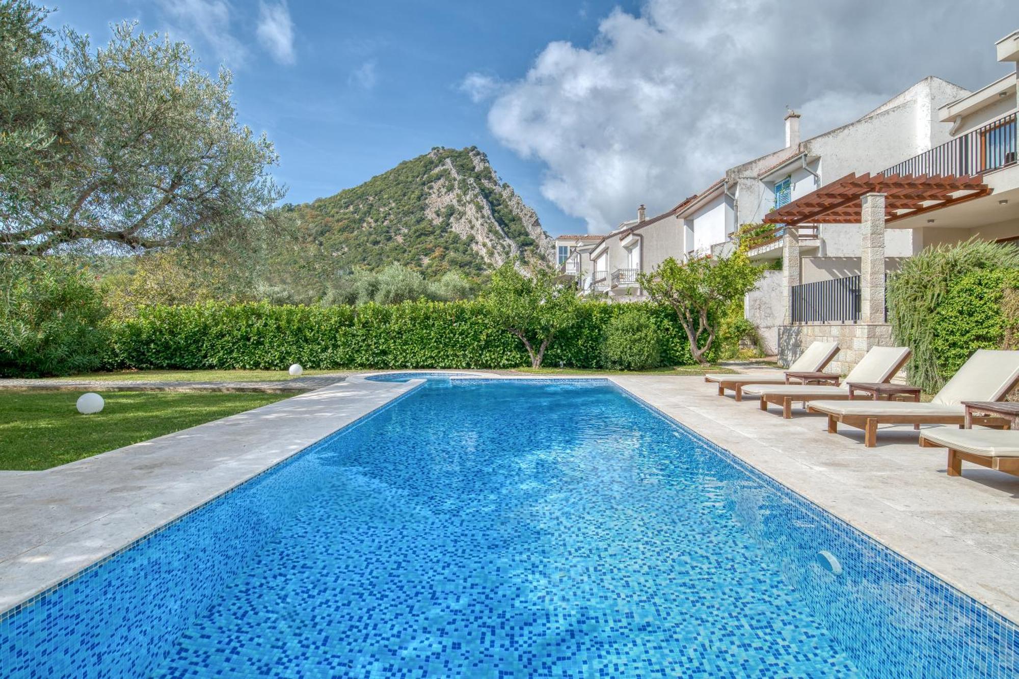 Villa Zen Port Petrovac Buitenkant foto